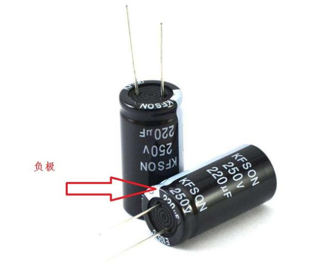 「NIPPON CHEMI-CON」電解電容極性接錯會爆炸，如何避免？